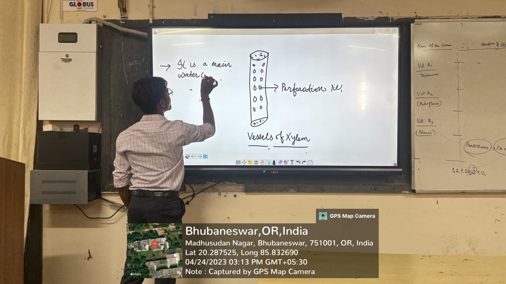 SmartClassRoom2.jpg